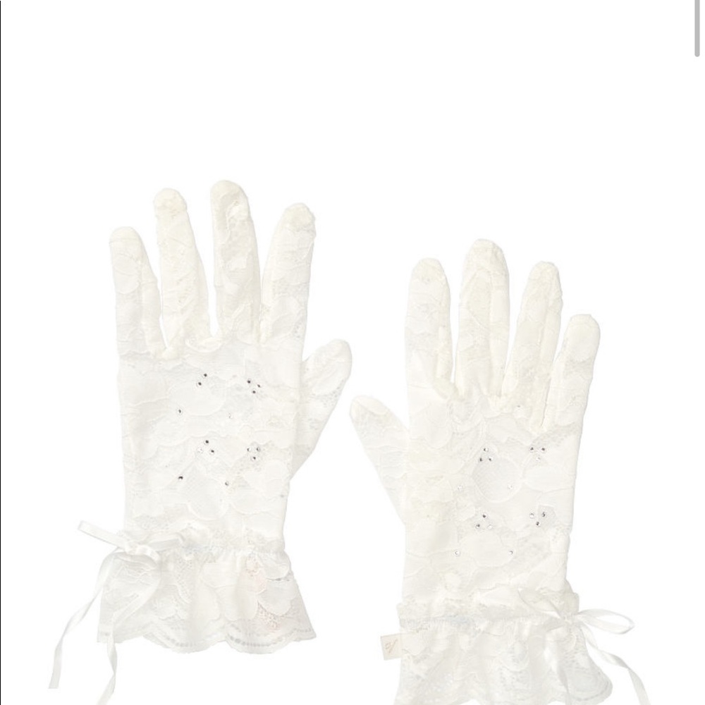 Meet your Posher, Neda